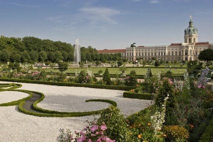 Palacio y parque de Charlottenburg en Berlín Palacio y parque de Charlottenburg en Berlín