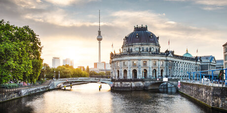 Spree Vista de la Isla de los Museos de Berlín