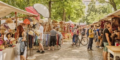 Flohmarkt am Boxhagener Platz Flohmarkt am Boxhagener Platz