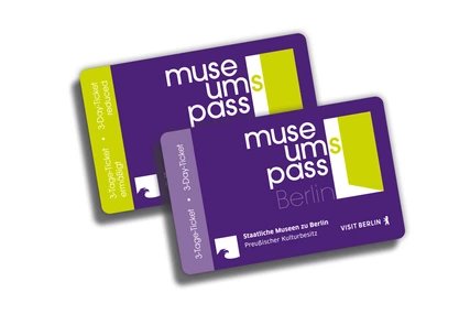 Museumspass 2022 MuseumsPass 2022 Mock-up Erwachsene + Ermäßigt_neues visit-Logo