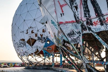 Die Abhörstation auf dem Teufelsberg Die Abhörstation auf dem Teufelsberg