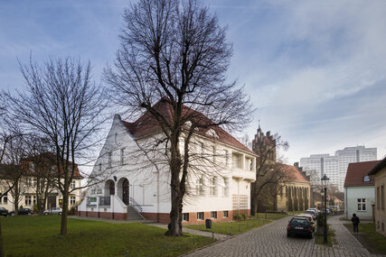 Dorfkirche und Bezirksmuseum Marzahn-Hellersdorf