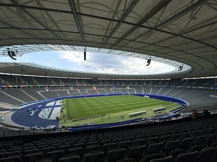 Berliner Olympiastadion im UEFA EURO 2024 Branding