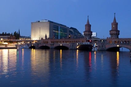 Oberbaumbrücke in Berlin in the evening Oberbaumbrücke in Berlin in the evening: View over the water