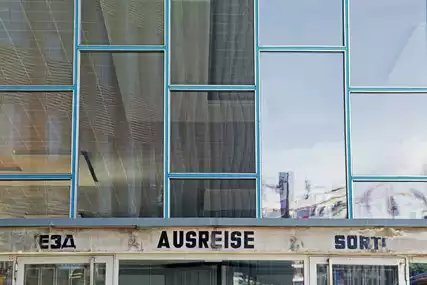 Eingang des Tränenpalast