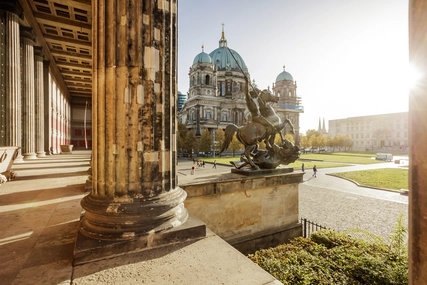 Museum Island: View of the Berlin Cathedral from the colonnades Museum Island: View of the Berlin Cathedral from the colonnades