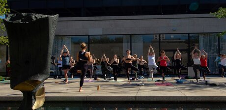 Veranstaltungen in Berlin: Yoga im Garten