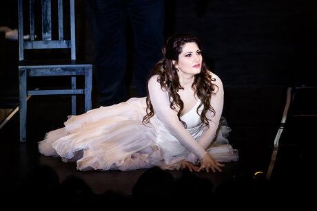 Dinara Alieva als Aida