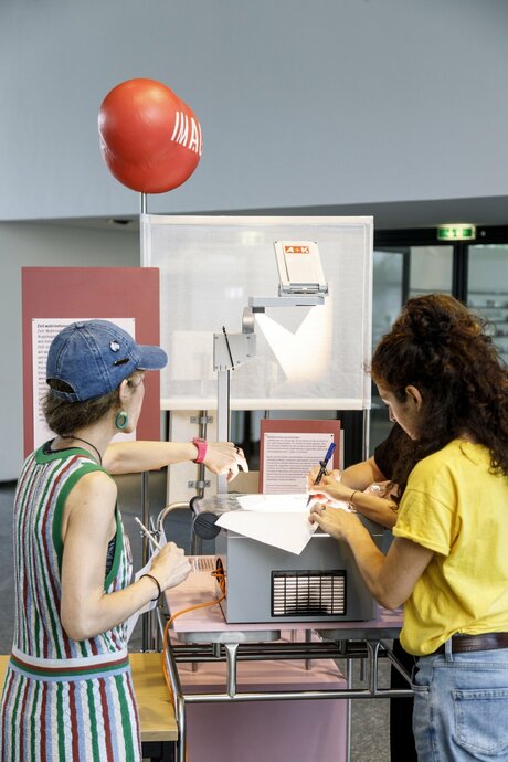 Veranstaltung des Forschungscampus Dahlem im Foyer in der Lansstraße 8