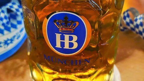 Hofbräu Bier im Hofbräu Wirtshaus Berlin