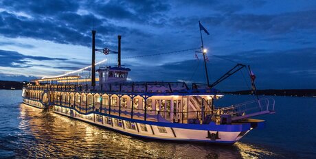 Havel Queen Panorama