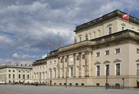 Staatsoper Unter den Linden in Berlin Mitte