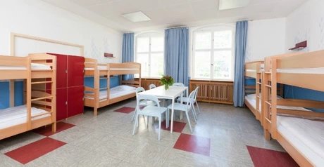 Achtbettzimmer