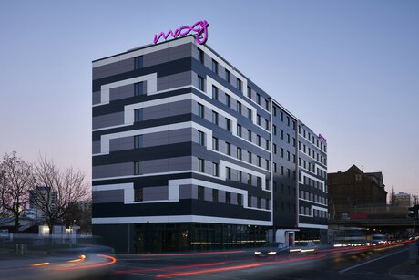 Moxy Exterior