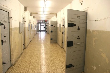 Flur in der Gedenkstätte Berlin-Hohenschönhausen Gedenkstätte Berlin-Hohenschönhausen