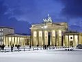 Brandenburger Tor im Winter Brandenburger Tor mit Schnee im Winter