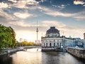 Museumsinsel in Berlin Spreeblick auf die Museumsinsel