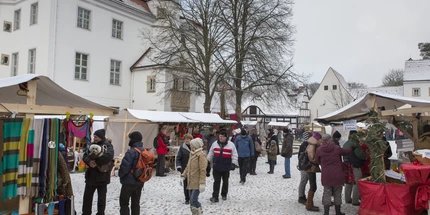 Märchenhafter Weihnachtsmarkt am Jagdschloss Grunewald Märchenhafter Weihnachtsmarkt am Jagdschloss Grunewald in Berlin