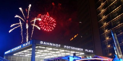 Winterwelt & Weihnachtsmarkt am Potsdamer Platz Winterwelt am Potsdamer Platz Berlin