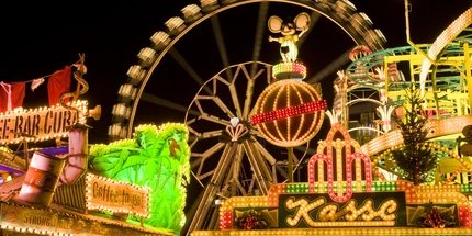 Der große Berliner Weihnachtsmarkt - Wintertraum am Alexa Der große Berliner Weihnachtsmarkt - Wintertraum am Alexa in Berlin