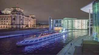 Crucero nocturno por el Spree de Berlín Crucero nocturno por el Spree de Berlín