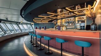 Bar im Berliner Fernsehturm