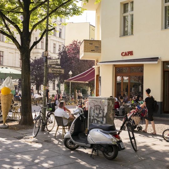 Walking tours in Berlins neighbourhoods Walking tours in Berlins neighbourhoods