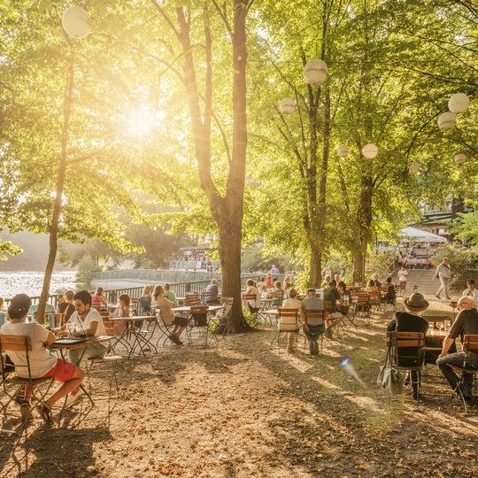 Restaurant Fischerhütte at Schlachtensee Beer garden at Schlachtensee in Berlin