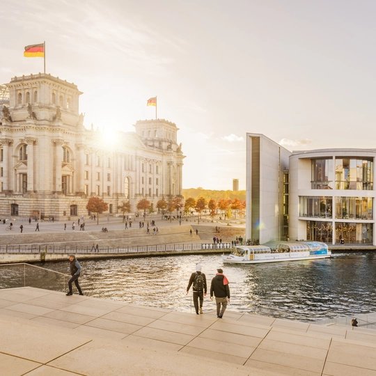 Spree with a view of the Reichstag Spree with a view of the Reichstag in Berlin