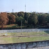 Mauerstreifen Bernauer Straße in Berlin