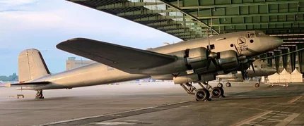 Focke--Wulf 200