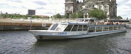Boat tour in Berlin Boat tour in Berlin
