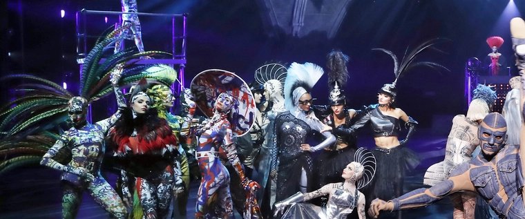 Show at Friedrichstadt-Palast in Berlin Show THE ONE at Friedrichstadt-Palast in Berlin