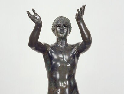 Statue eines jungen Mannes (sog. Betender Knabe), Bronze, Ende 4./Anfang 3. Jh.v.Chr.