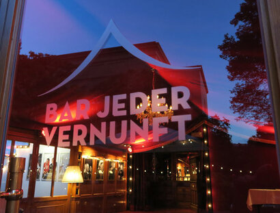 Bar jeder Vernunft, Berlin