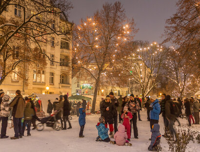 Weihnachtsmarkt am Richardplatz in Berlin