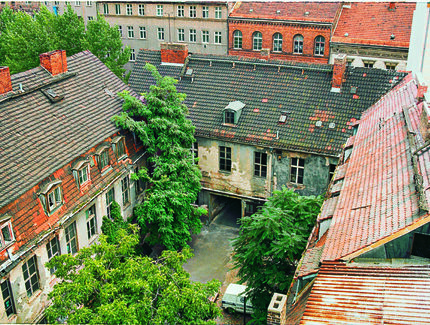 Blick in den Innenhof vom KW - Institute for Contemporary Art