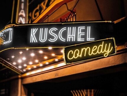 KEY VISUAL Kuschel Comedy