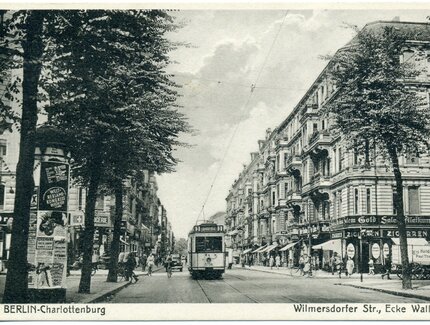 Wilmersdorfer Straße, Ecke Wallstraße. Ansichtskarte, Berlin-Charlottenburg, um 1930.