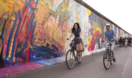 Radtour an der East Side Gallery