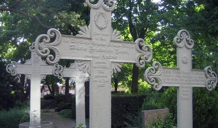 Dorotheenstädtischen Friedhof, Berlin Eisenkreuze auf dem Dorotheenstädtischen Friedhof