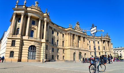 Bebelplatz und Humboldt Universität Bebelplatz und Humboldtuniversität