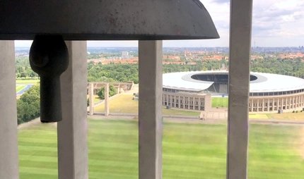 Glockenturm am Olympiastadion Glockenturm