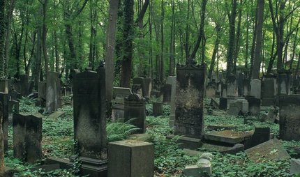 Jewish Cemetery Weißensee Jewish Cemetery Weißensee in Berlin.