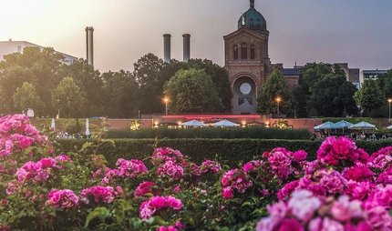 Engelbecken am Luisenstädtischen Kanal Sankt-Michael-Kirche am Engelbecken