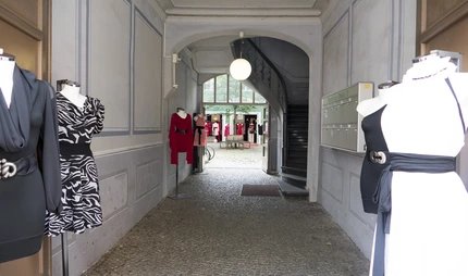 Shopping a Hackeschen Markt Lo shopping a Hackeschen Markt a Berlino