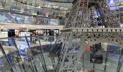 shopping in berlin mitte