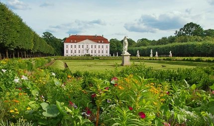 Schloss Friedrichsfelde Berlin Tierpark Berlin