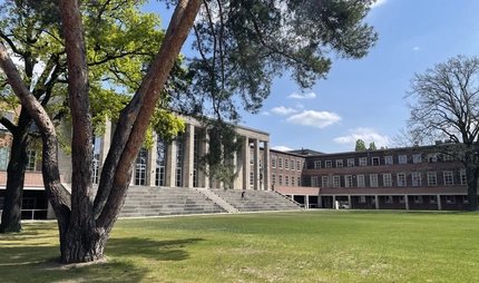 Aussenansicht Sportmuseum Berlin
