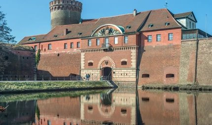 Zitadelle Spandau Torhaus mit Juliusturm
